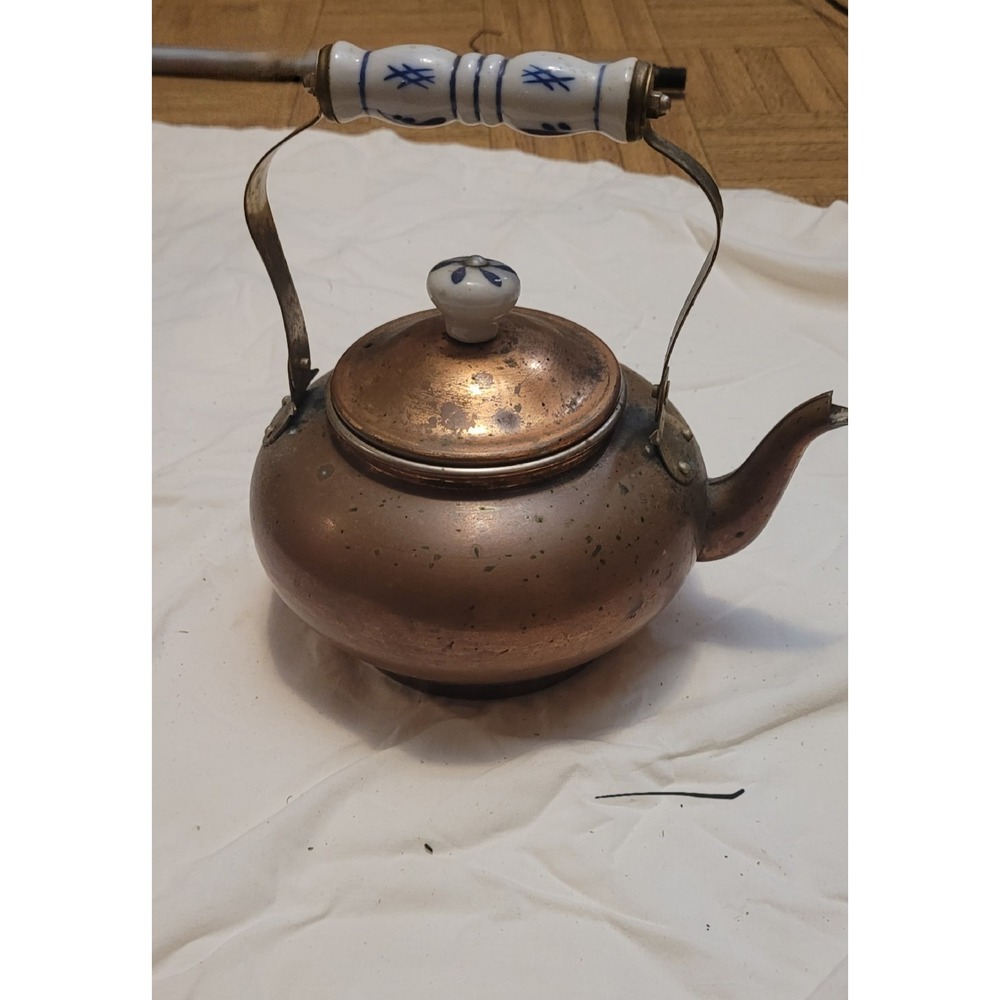 Vintage Copper 4 Cup Tea Kettle with Porcelain And Brass Handle and Lid Knob
